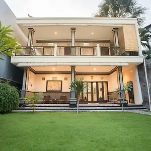wingsu-guest-house-canggu-bali.ubudhotelsnow.com/